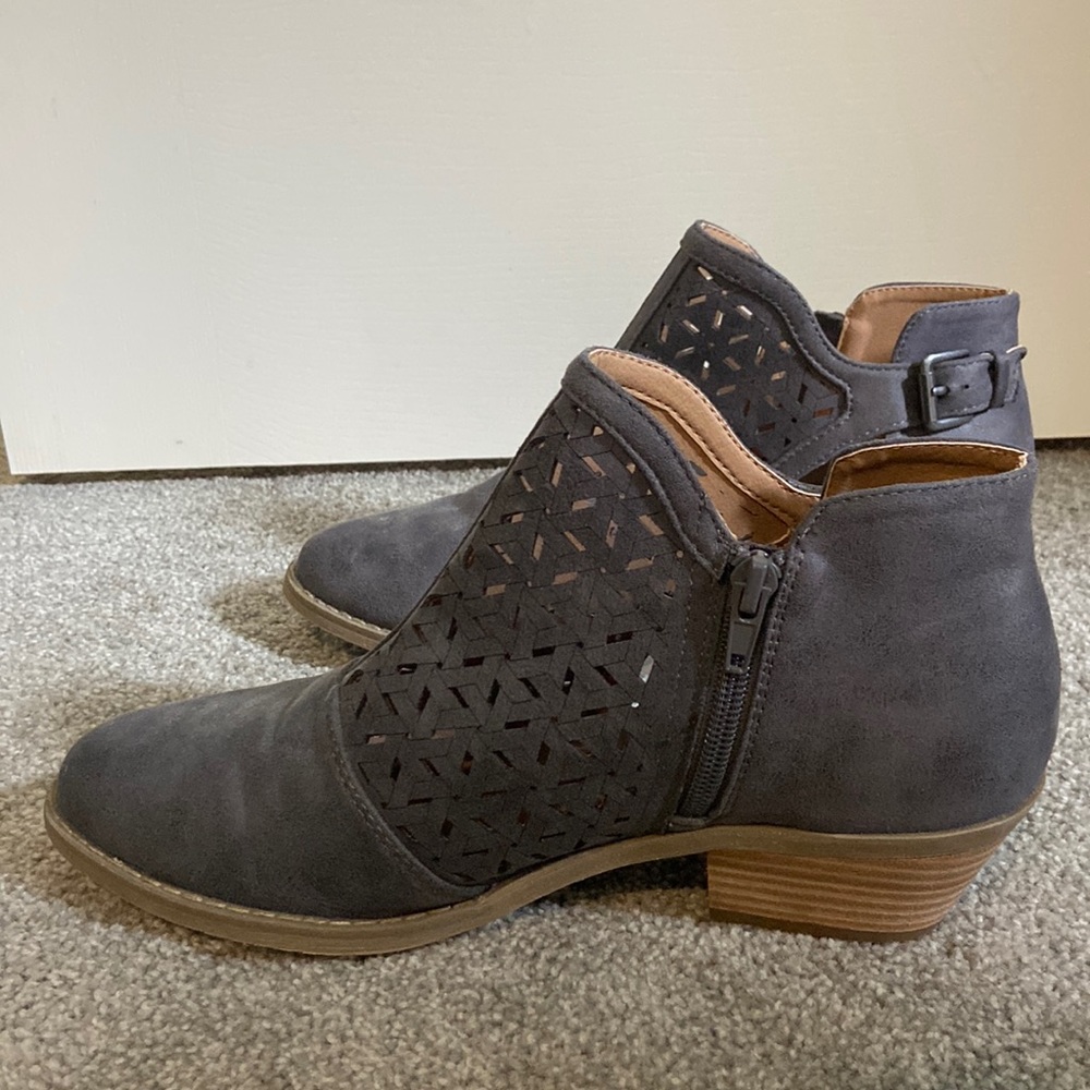 Report Ankle Booties